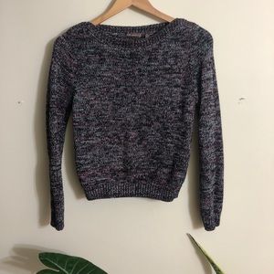 Knit sweatshirt